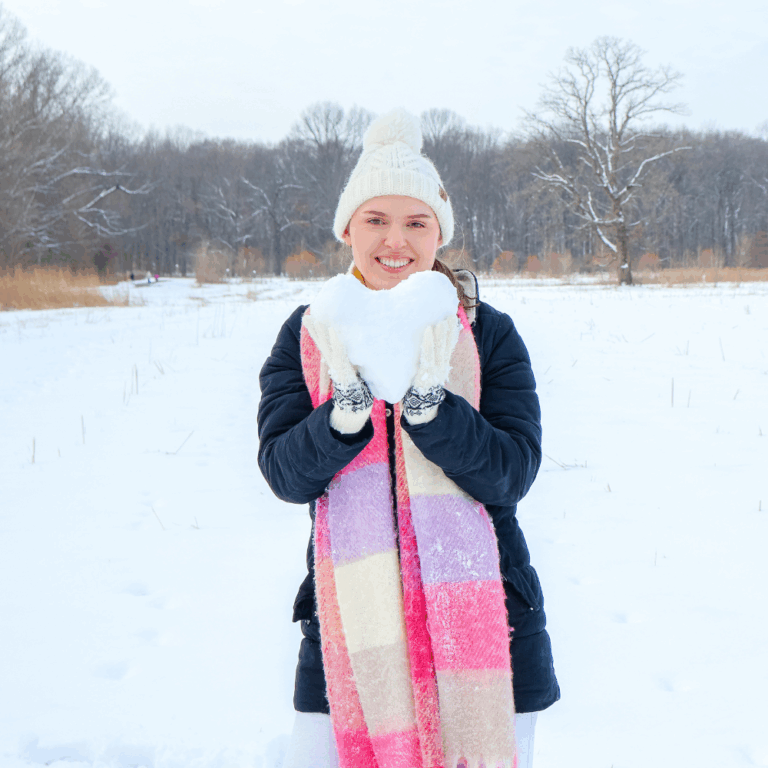 snow poses for instagram